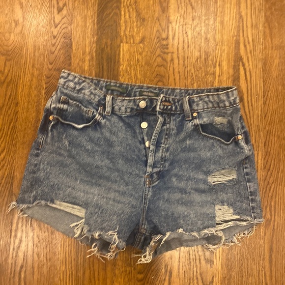 Wild Fable button fly destroyed cut off denim shorts size 14 highest high rise🔥